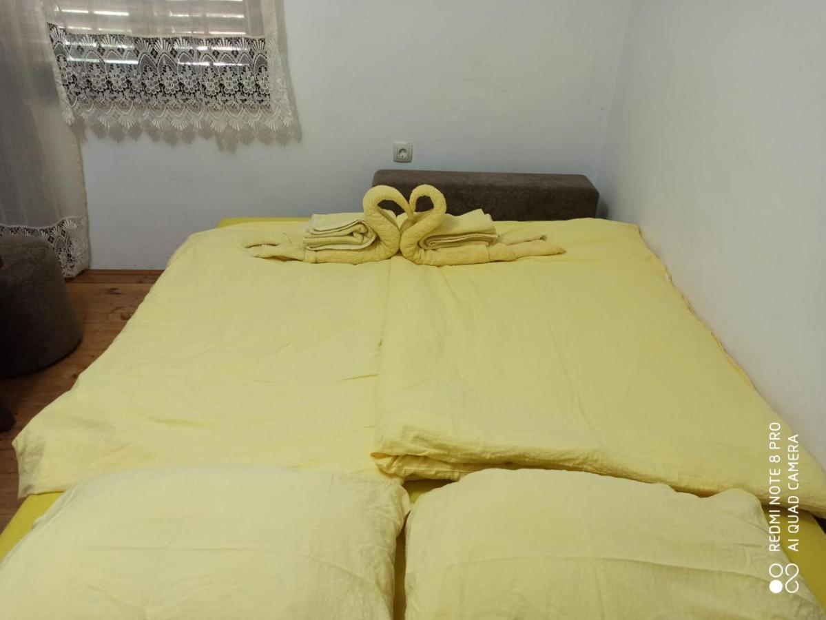 Holiday Home "Iris" Near Plitvice Lakes Rudanovac ภายนอก รูปภาพ