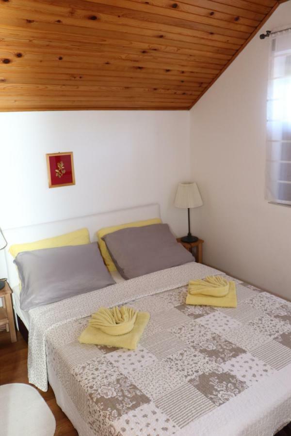 Holiday Home "Iris" Near Plitvice Lakes Rudanovac ภายนอก รูปภาพ